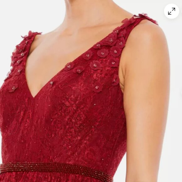 MAC DUGGAL 67710 FLORAL APPLIQUE RUFFLED TIERED SLEEVELESS V-NECK GOWN sz 8 - Picture 4 of 8